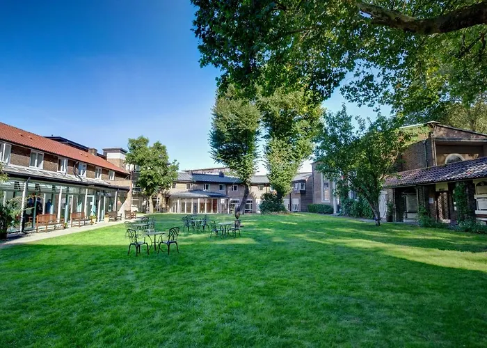 The Royal Foundation Of St Katharine Londra